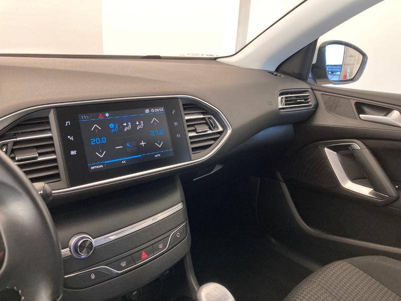 PEUGEOT 308 BlueHDi 100ch S&S BVM6 Style